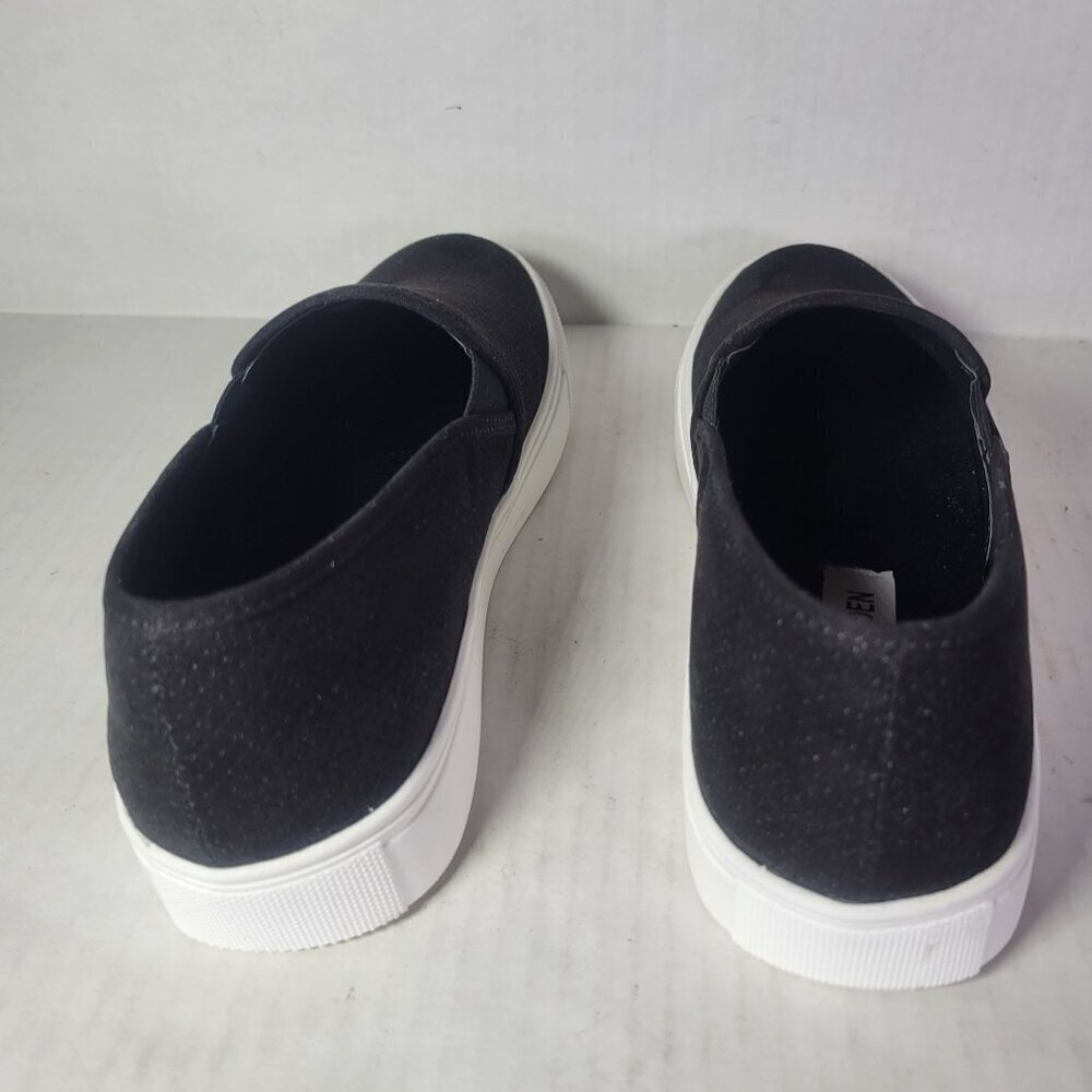 Steve Madden Women Zarayy Casual Resort Black Slip-On Sneakers Size 6 - Picture 3 of 8